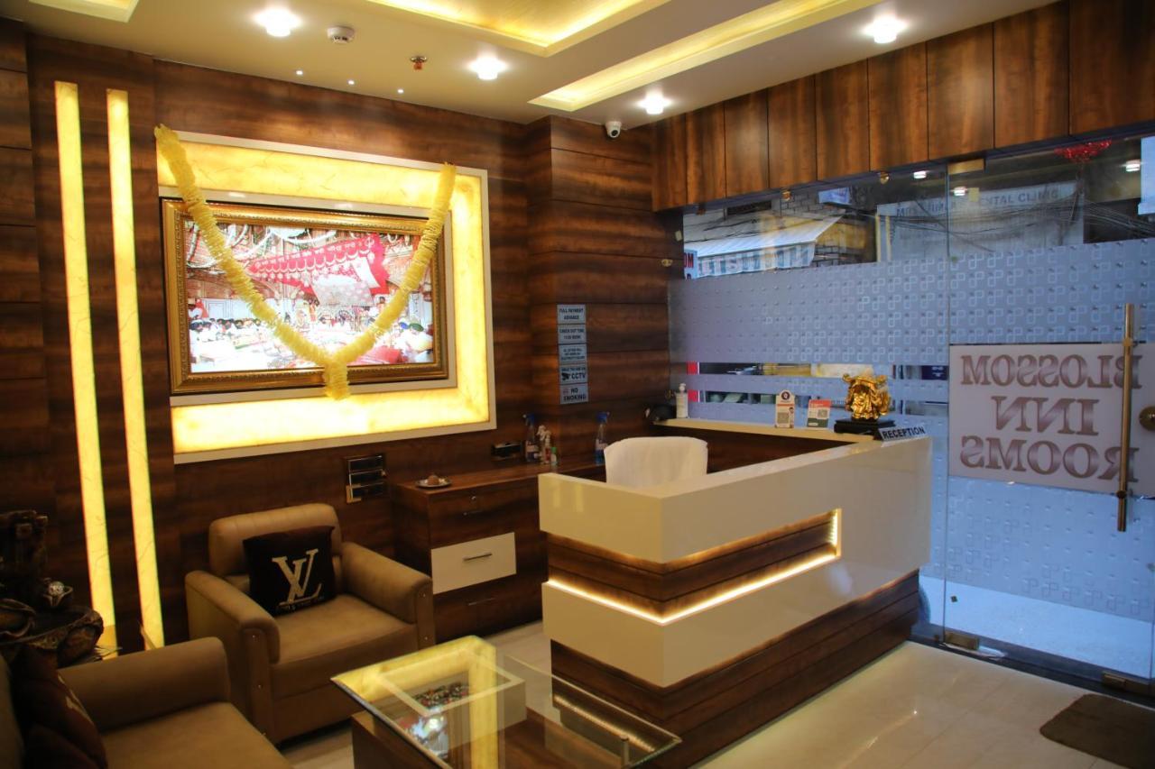 Hotel Blossom Inn Amritsar Bagian luar foto